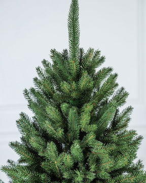 Árvore de Natal Tradicional Simples